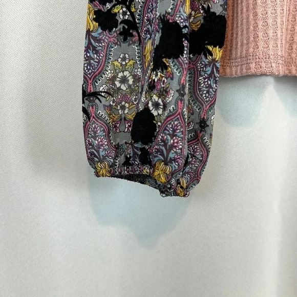 NEW‎ Gypsies & Moondust Print-Sleeve Waffle-Knit Top - Picture 5 of 10